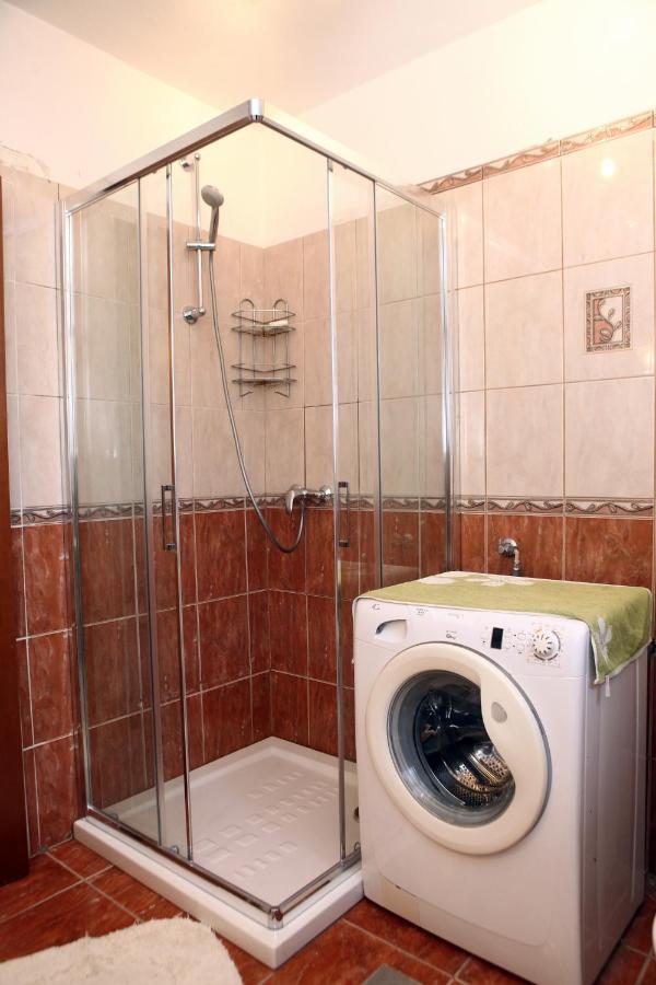 Rooms Torcello - With Shared Bathroom Порторож Екстер'єр фото